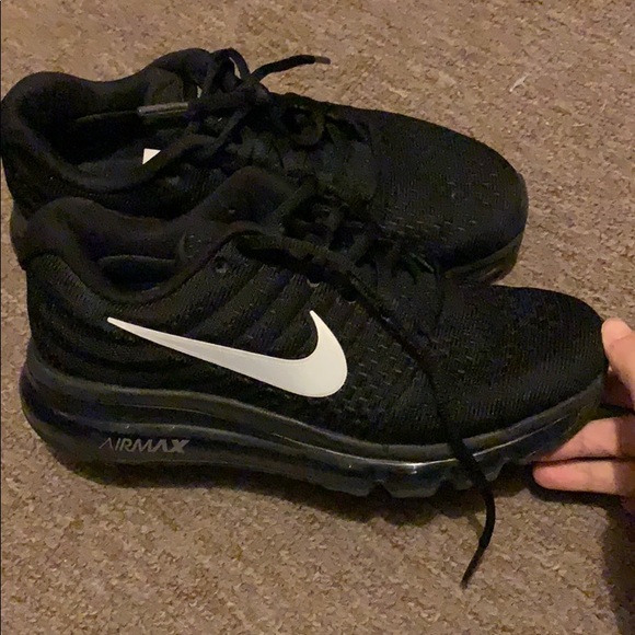 Nike Shoes - Women’s Nike AirMax